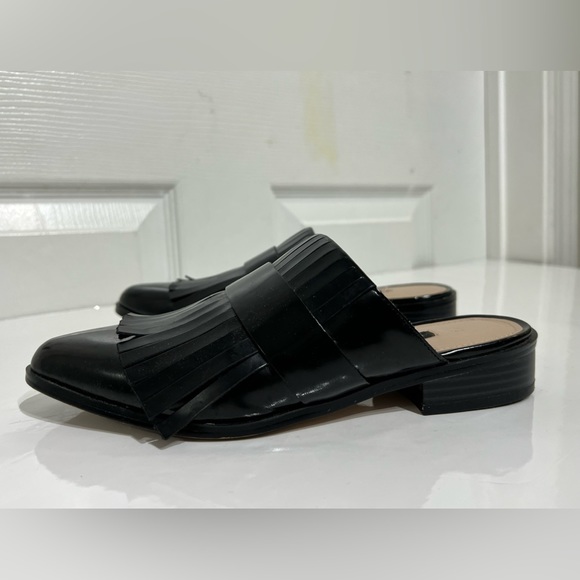 French Connection Lorissa Point-toe Kilt Slip on Sandals in Black Size 5.5 - Picture 4 of 9